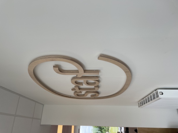 3D logo in 18mm berkenmultiplex