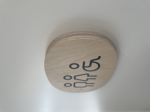 Pictogram in 18mm berkenmultiplex